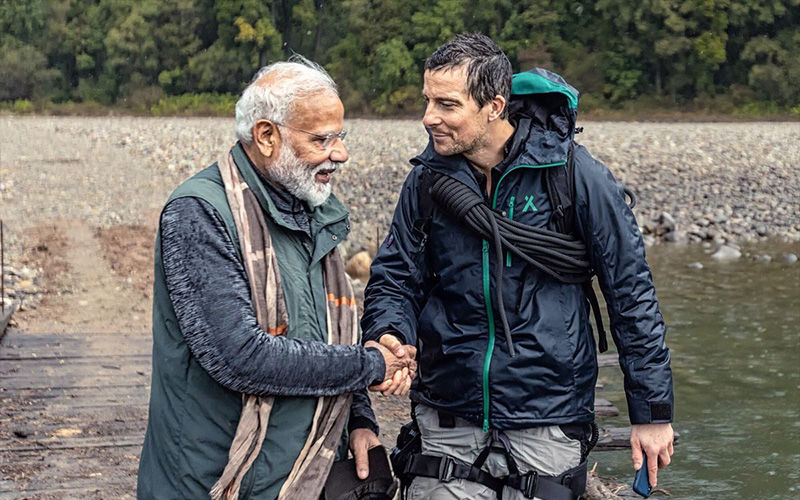 Man vs Wild With Bear Grylls and PM Narendra Modi: Highlights From The Show; Celebs Are All Praise For PM Modi’s Adventurous Expedition On Discovery
