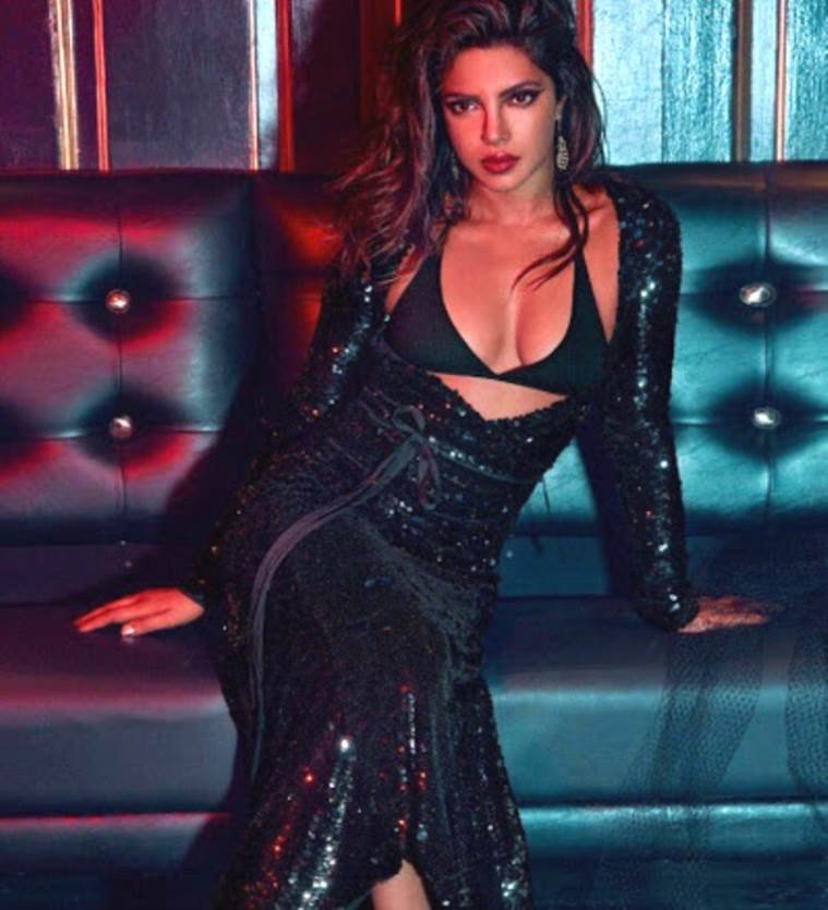 priyanka chopra looks hot in black