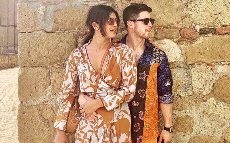 Priyanka Chopra Shares A Cosy Picture With Nick Jonas As They Celebrate 4th Of July, "Thank You, America," Says Desi Girl