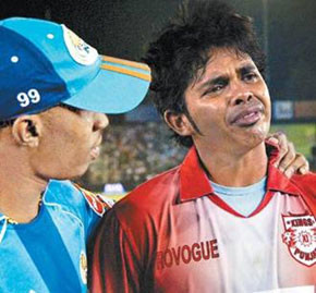 sreesanth during kings 11 mumbai indians match