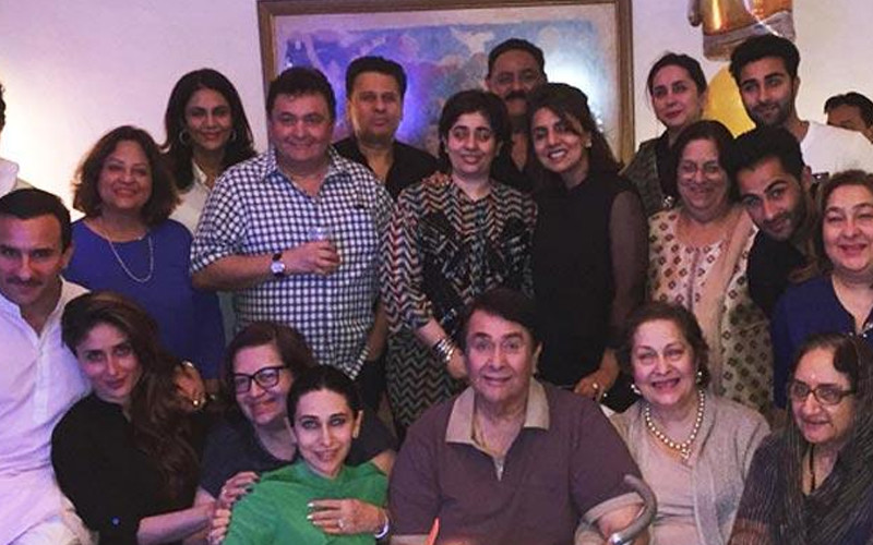 Randhir Kapoor Pic With His Family