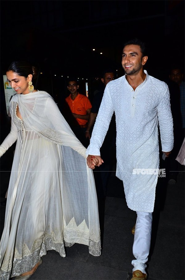 ranveer singh and deepika padukone at padmaavat screening