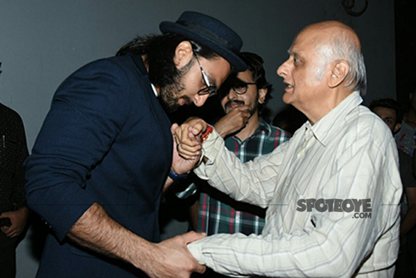 ranveer singh snapped with mukesh bhatt