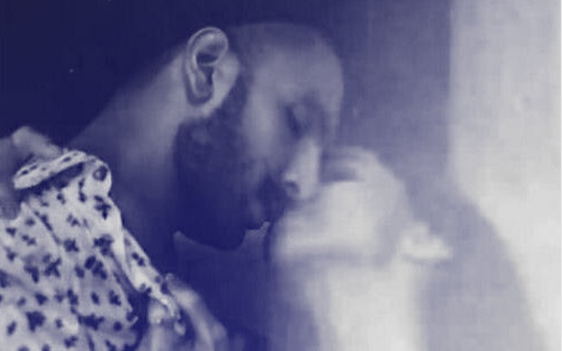 Ranveer Singh & Deepika Padukone's Liplock Picture Is Going Viral