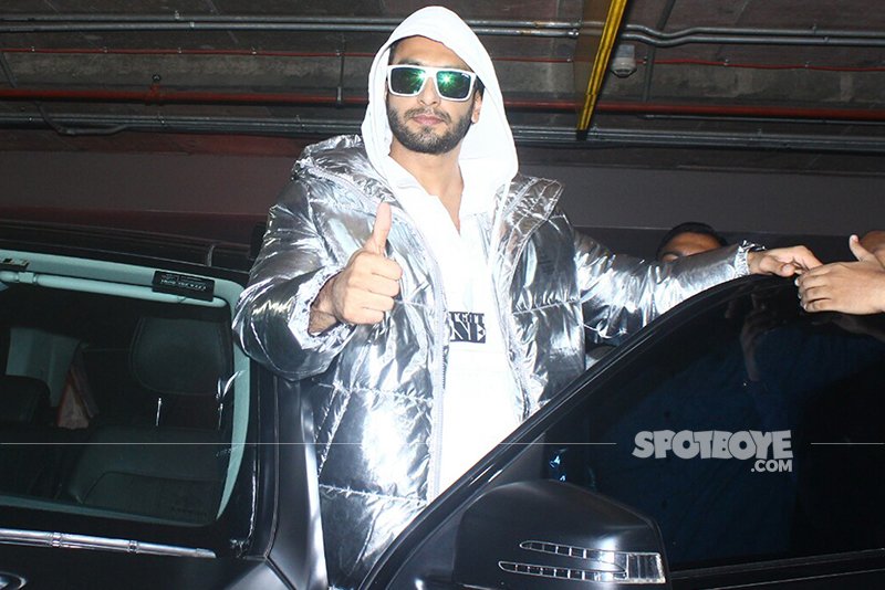 ranveer singh poses for the shutterbugs