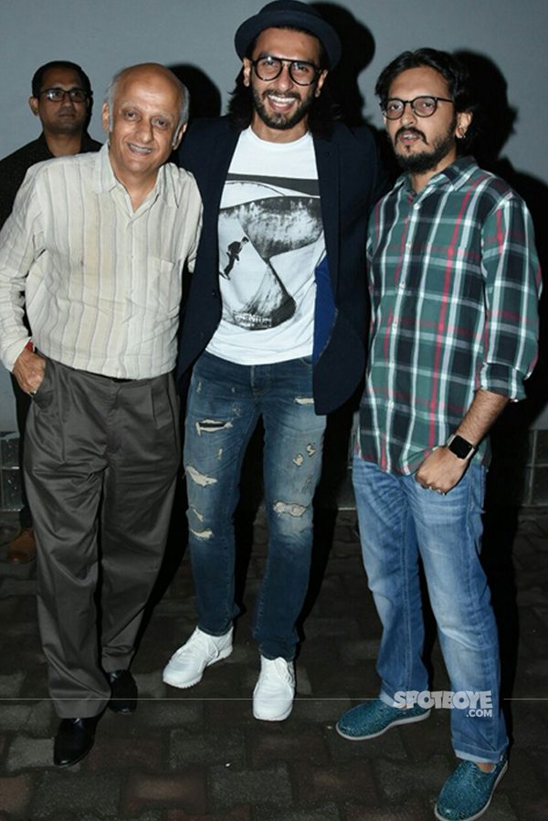 ranveer singh pose with the bhatts - mukesh and vishesh