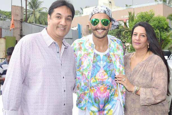 Ranveer Singh With Family