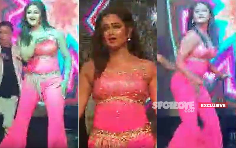 Amidst Coronavirus Scare, Here's An EXCLUSIVE VIDEO Of Rashami Desai Grooving At An Event In Goa!