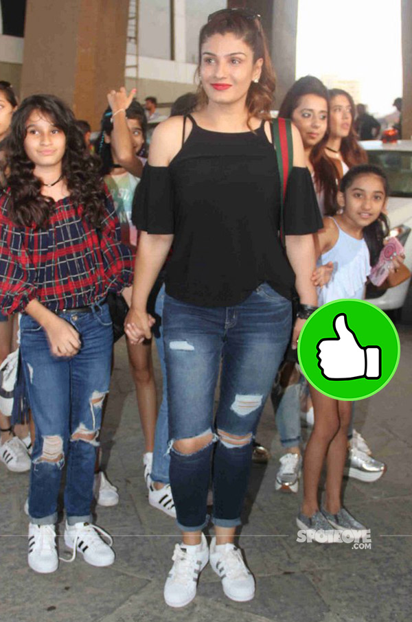 raveena tandon along with her gang at justin bieber purpose world tour