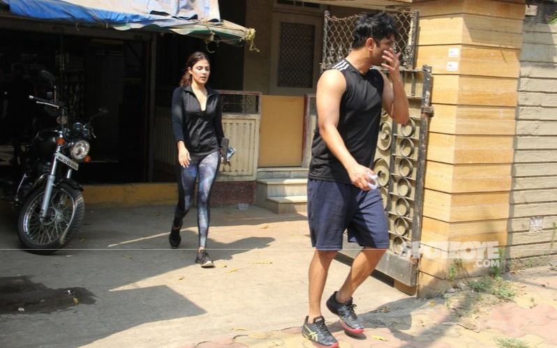 Big Breaking: Rhea Chakraborty’s Neighbour Confirms Sushant Singh Rajput Dropped Rhea Home A Night Before He Died – REPORTS