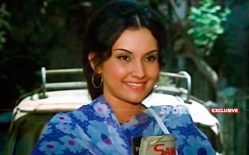 RIP Vidya Sinha: Daughter Jhanvi Requests Photographers To Not Take Pictures Of Her Mother's Body, Wants Low-Key Funeral- EXCLUSIVE