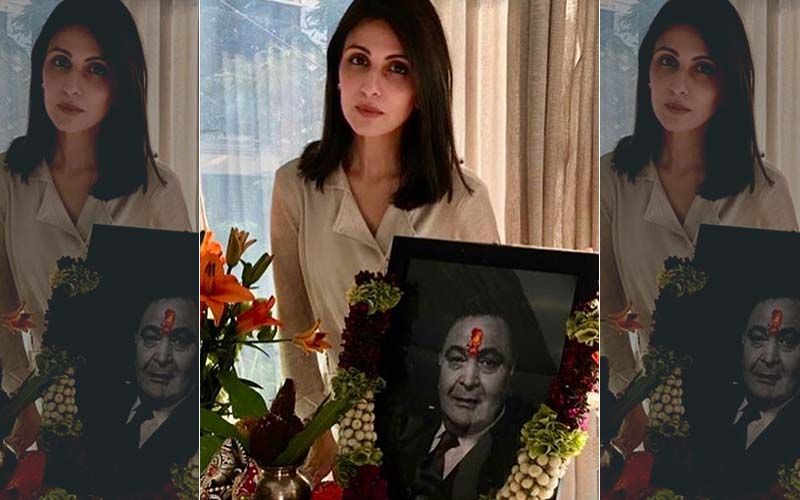 Rishi Kapoor Death: Daughter Riddhima Kapoor Looks Glum Standing Next To Late Actor’s Picture At Home; ‘Love You Always Papa’