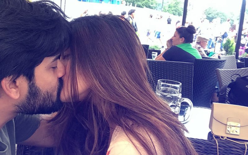 Riya Sen Kisses Hubby Shivam Tewari In Public In Prague