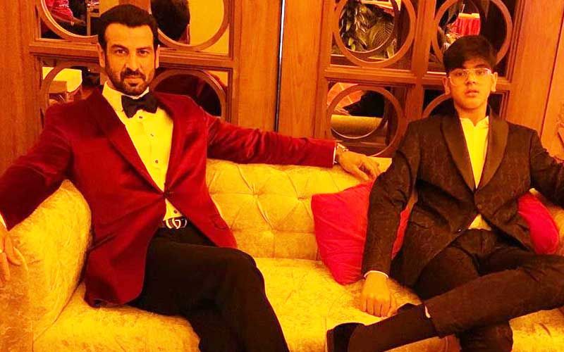 Ronit Roy Blasts Amazon For Sending A Blank Piece Of Paper And No Gaming Disc In The PS4 Package For His Son