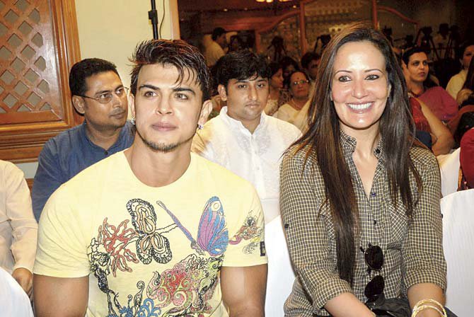 saahil khan with ayesha shroff