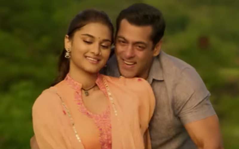 Dabangg 3 Song Awara: Ahead Of Its Release, Salman Khan’s Love Blossoms For Saiee Manjrekar