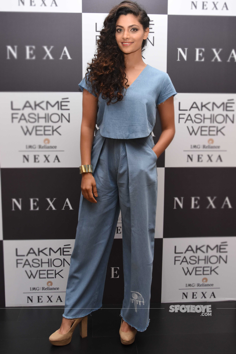 saiyami kher at lakme fashion week