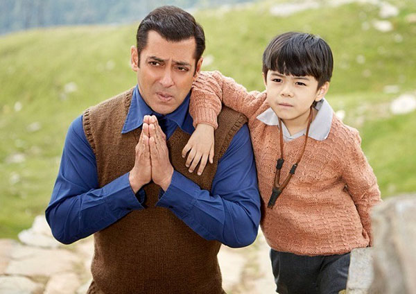 salman khan and matin rey tangu in a still from tubelight salman khan and matin rey tangu in a still from tubelight