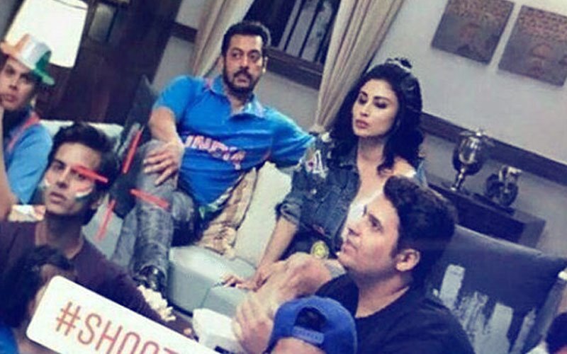 LEAKED: Salman Khan & Mouni Roy Shoot For Bigg Boss 11 Promo?