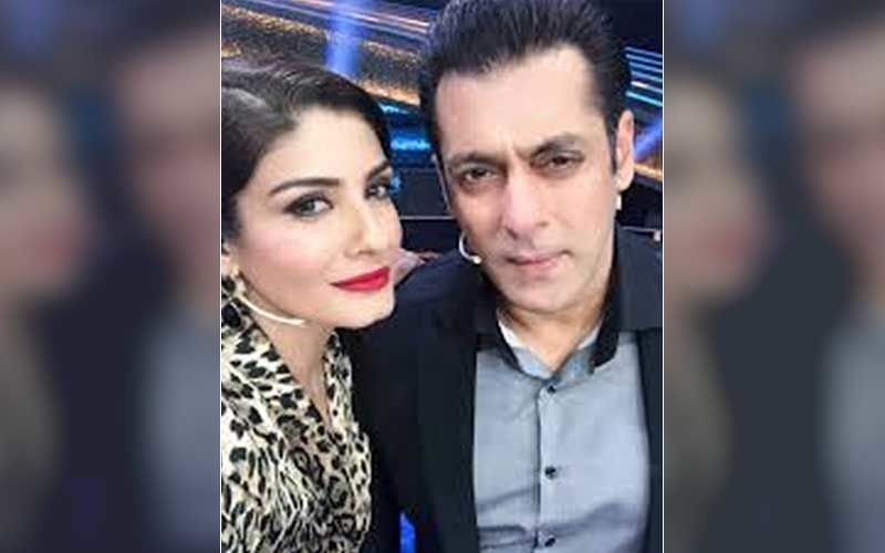 Raveena Tandon Recalls Her First Meeting With Salman Khan During Her Internship Days; He Was Looking For 'A New Girl' For A Film