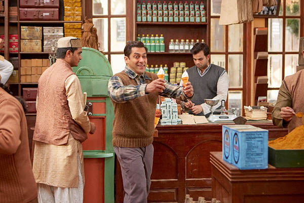 salman khan as laxman singh bisht in tubelight