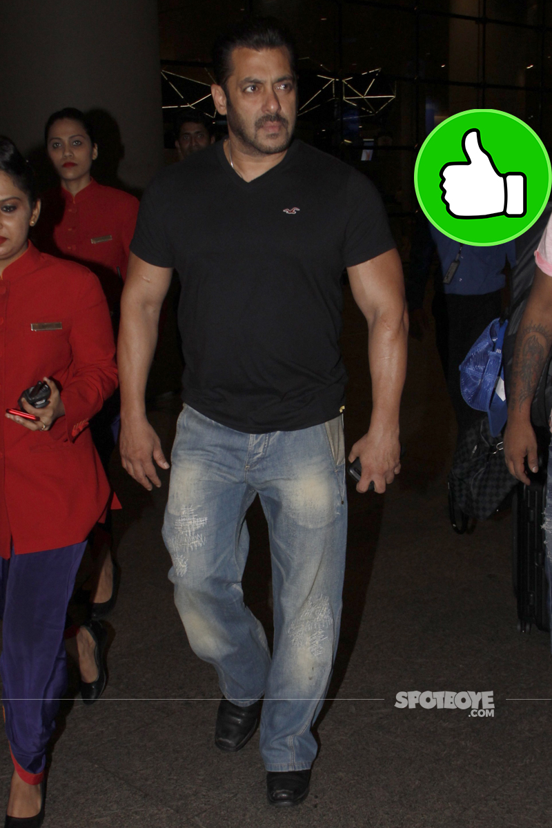 salman khan at the airport