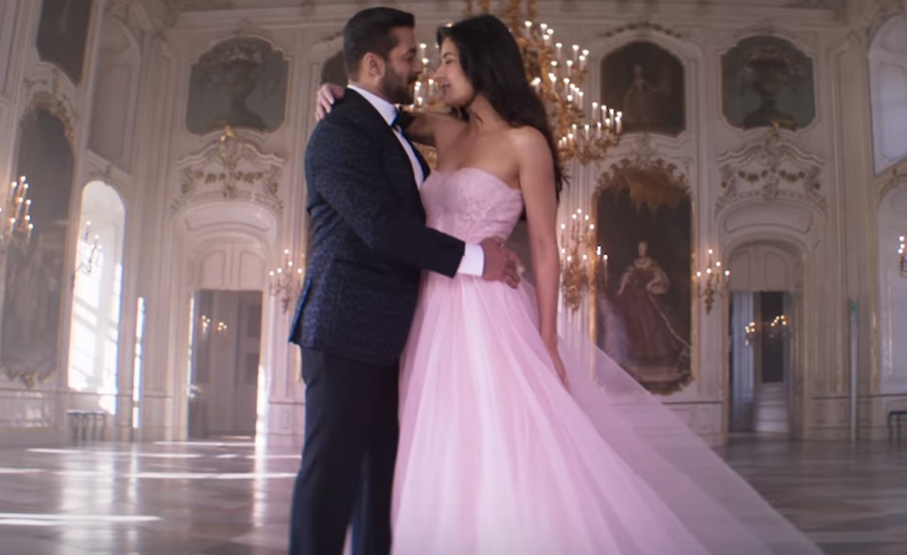 salman khan katrina kaif in the song dil diyyan gallan