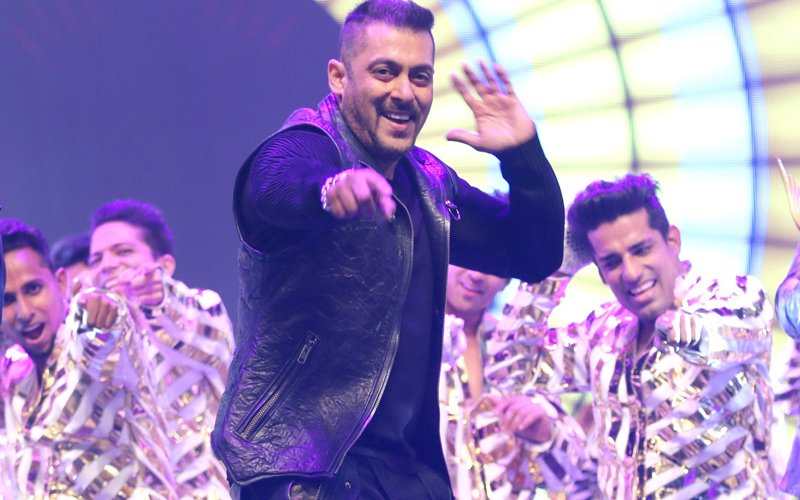 Salman Khan To Perform At A Live Concert After 15 Years In India!