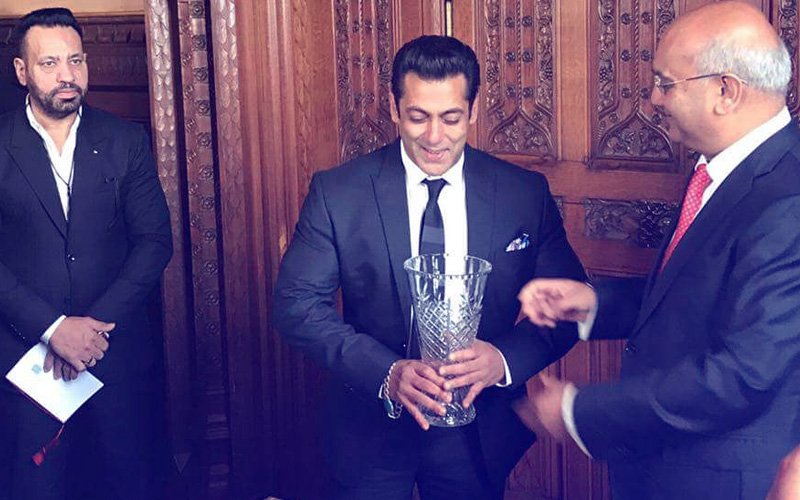 Salman Khan Presented With Global Diversity Award In London