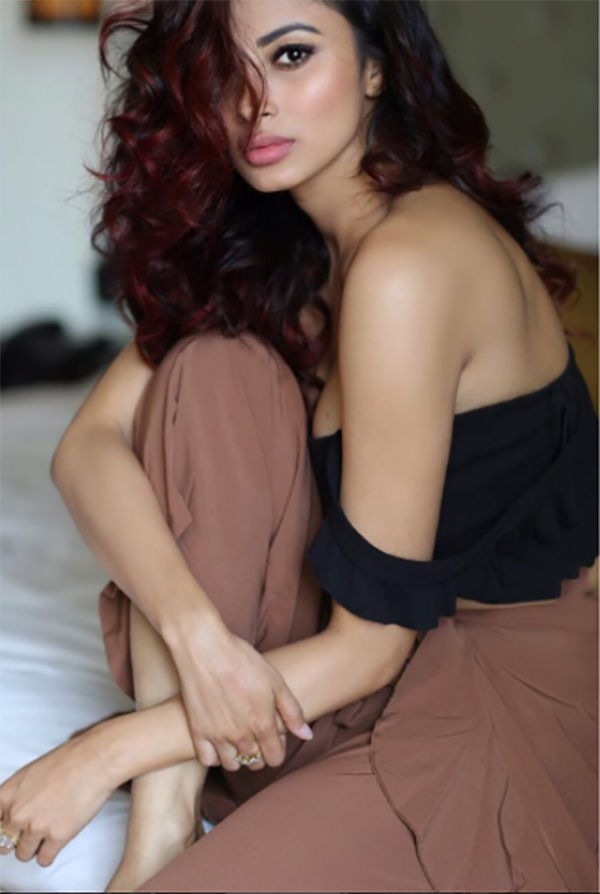 salman khan will mentor tv actress mouni roy