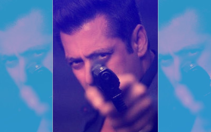 UNAFRAID OF DEATH THREATS, Salman Khan Continues To Shoot For Race 3