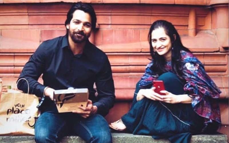 Amid Dating Rumours, Sanjeeda Shaikh And Harshvardhan Rane’s Picture Enjoying Their Dabba Together On Sets Of Taish Surfaces