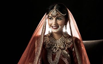दुल्हन के अवतार में नजर आई मशहूर डांसर सपना चौधरी, नया लुक बना दे किसी को भी दीवाना