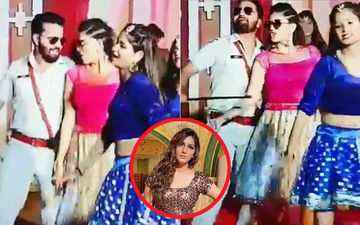 थाने में चोरी की रिपोर्ट लिखाने पहुंची सपना चौधरी ने दरोगा के साथ किया जमकर डांस, वीडियों हुआ वायरल