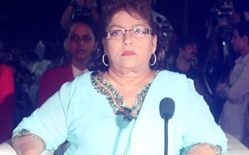 SHOCKING! कास्टिंग काउच के बचाव में उतरी सरोज खान, कहा- रेप के बदले इंडस्ट्री रोजी-रोटी देती है