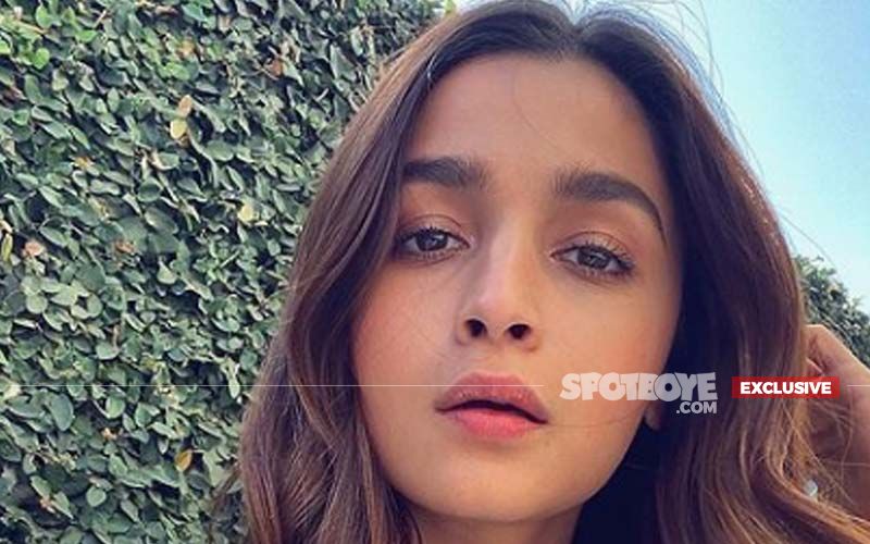 Alia Bhatt To  Shoot A Big Song Sequence For RRR, May Sing It Too - EXCLUSIVE