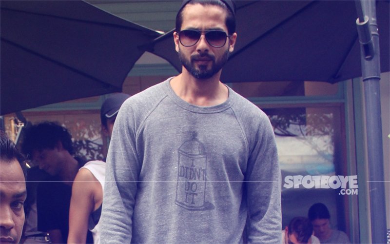 SPOTTED: Shahid Kapoor Keeps It Cool For A Lunch Date In Bandra