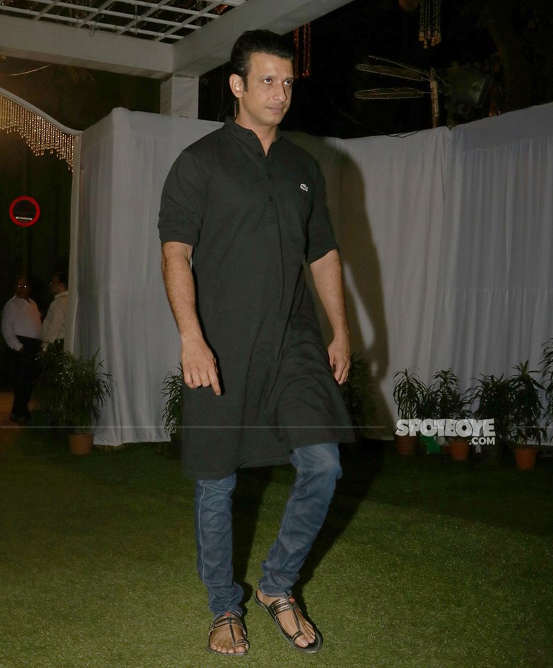 sharman joshi at neeraj vora s prayer meet