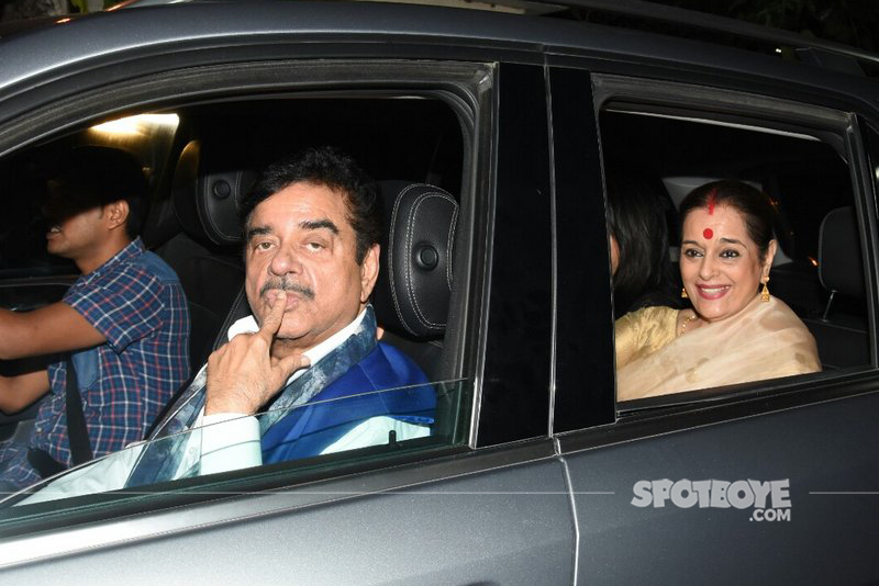 shatrugan sinha with wifey poonam sinha