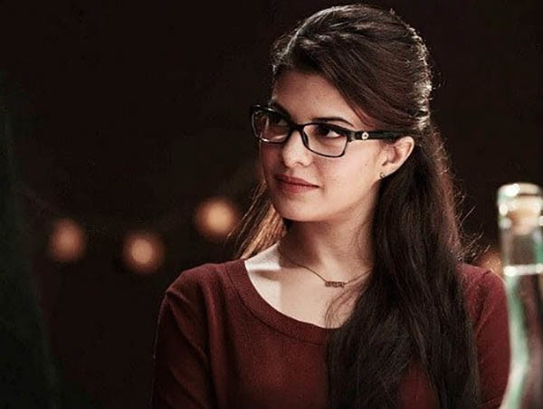she can rock the geek chic look