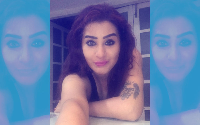 Shilpa Shinde Posts A Selfie And Gets Nasty Comments On Nose, Body, Hair, Makeup And Even Age!