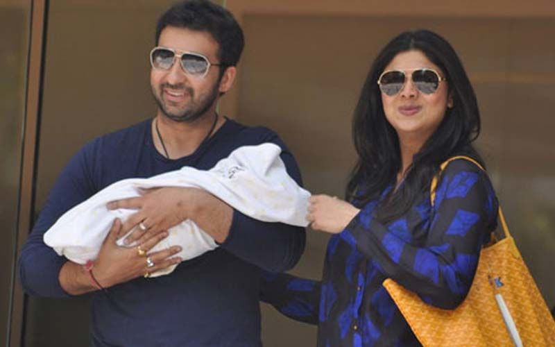Shilpa Shetty - Raj Kundra Welcome Their Baby Girl Home Via ...