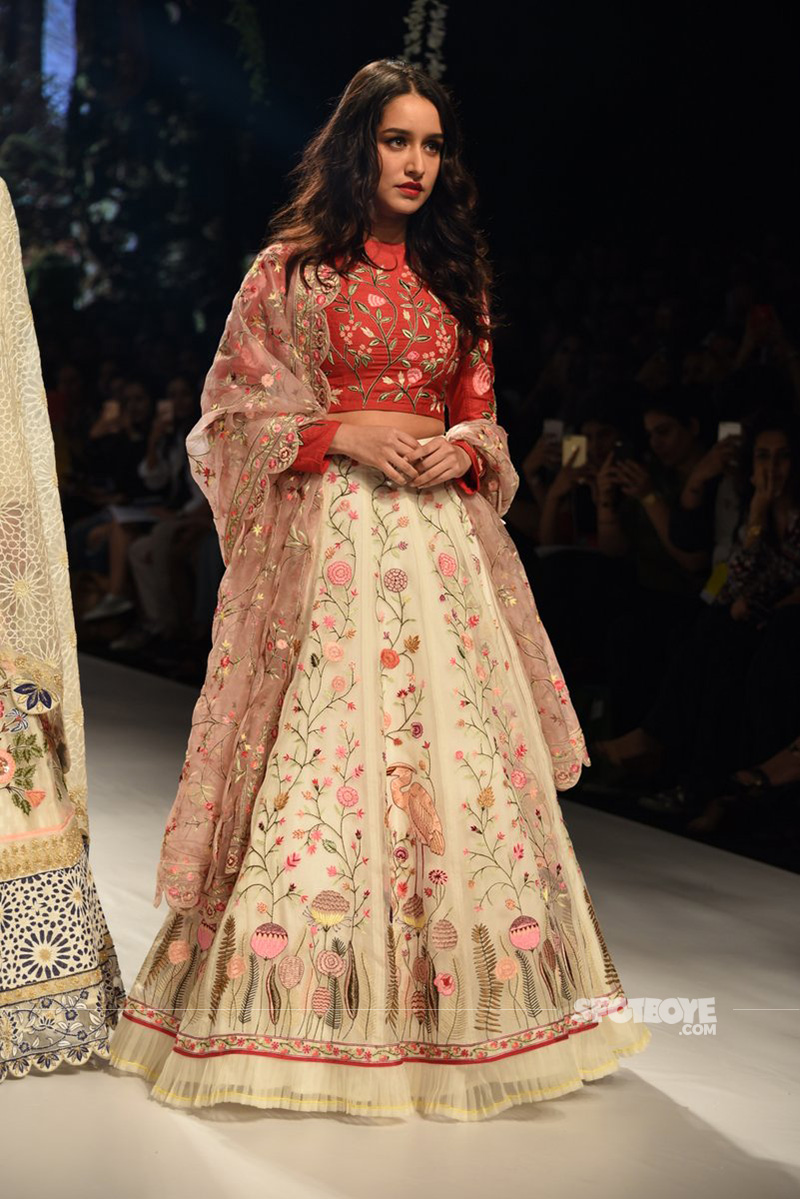 shraddha kapoor at lfw