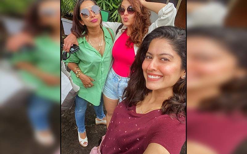 M-Town Divas Shreya Bugde, Abhidnya Bhave And Anuja Sathe Are Off-Screen Besties In Real Life