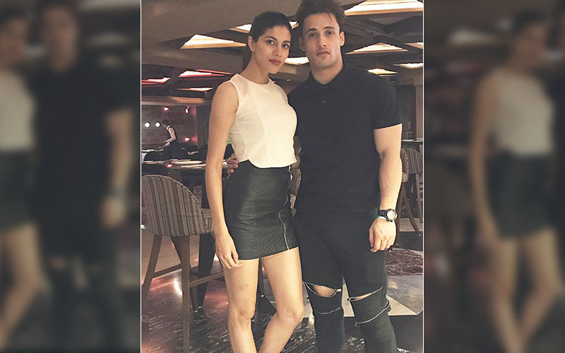 Bigg Boss 13 REVEAL: BOXING Brought Shruti Tuli And Asim Riaz Together; 'He's A Good Boxer, Used To Teach Me'