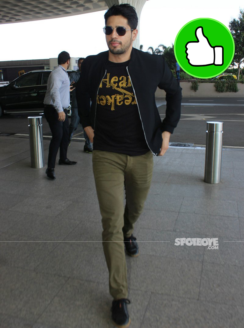 sidharth malhotra snapped at the airport