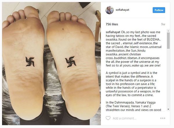 sofia hayat shows off her tatto