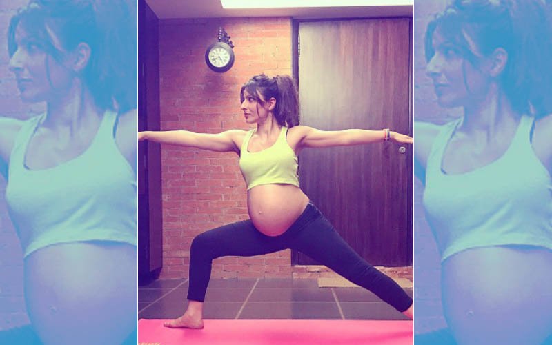 Pregnant Soha Ali Khan Looks Like A Warrior In This Yoga Pose