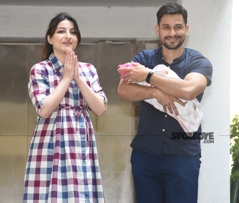 soha ali khan kunal kemmu and their daughter inaaya naumi kemmu