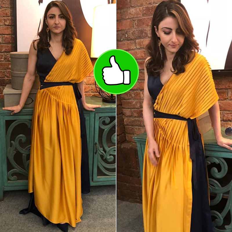 soha ali khan poses for a photo